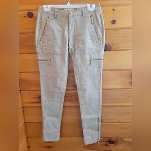 💰⏳️Michael Kors Size 2 Cargo Pants With Small Defect